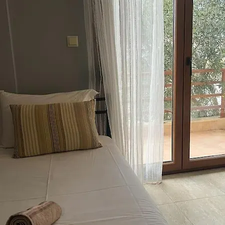 Дом отдыха Maisonette With Stunning View *