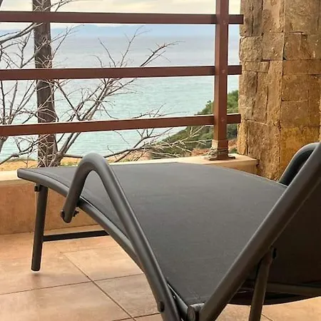 Maisonette With Stunning View Дом отдыха Неа-Фокеа