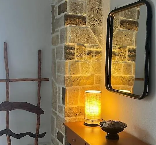 Casa de Férias Maisonette With Stunning View Néa Fókaia