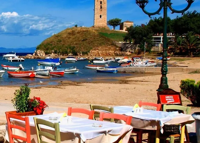 Casa de Férias Maisonette With Stunning View Néa Fókaia